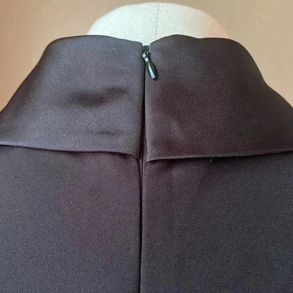 Eliza J Shawl Collar Sleeveless Tuxedo
Sheath Dress in Black size 4 - Picture 7 of 11